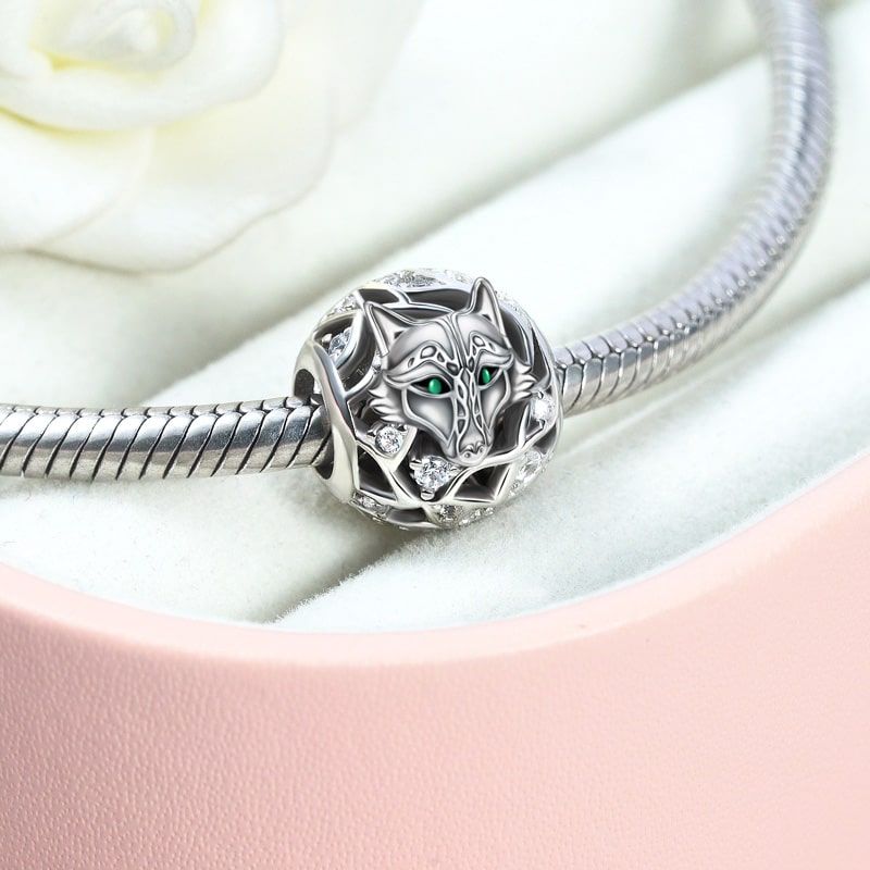 Wolf Charm