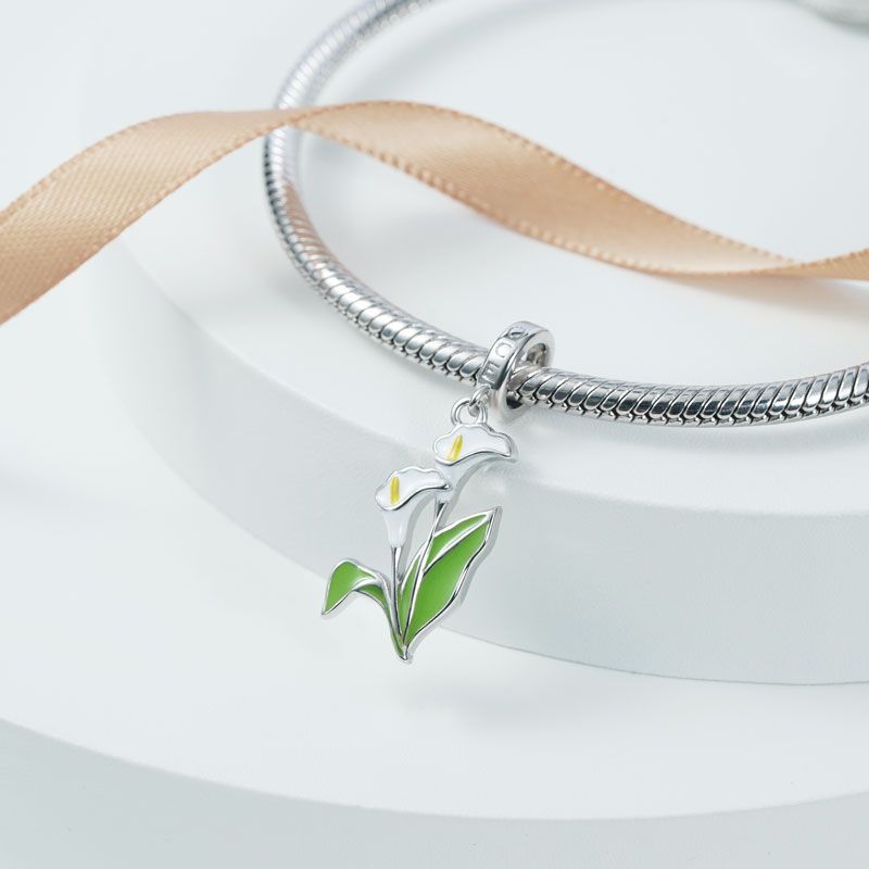 Calla Lily Pendant