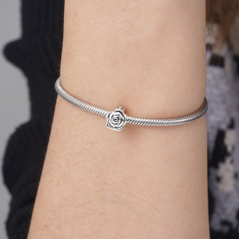 Charming Rose Stopper
