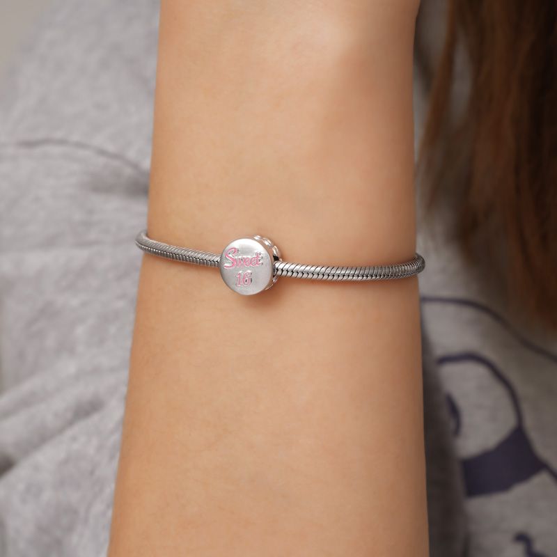 Sweet 16 Cake Charm