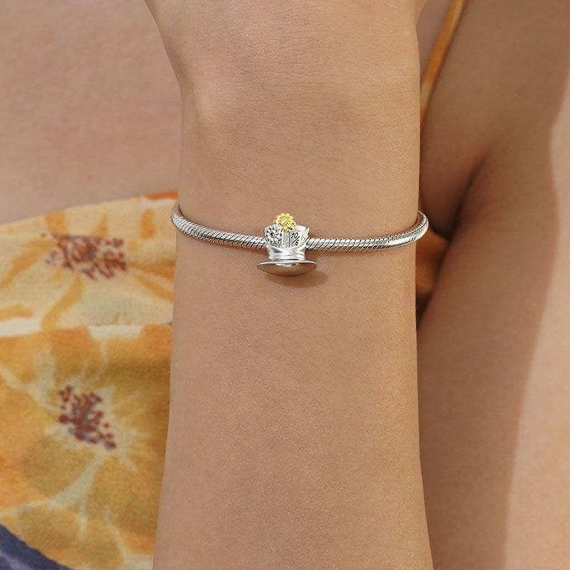 Hat Gift Charm
