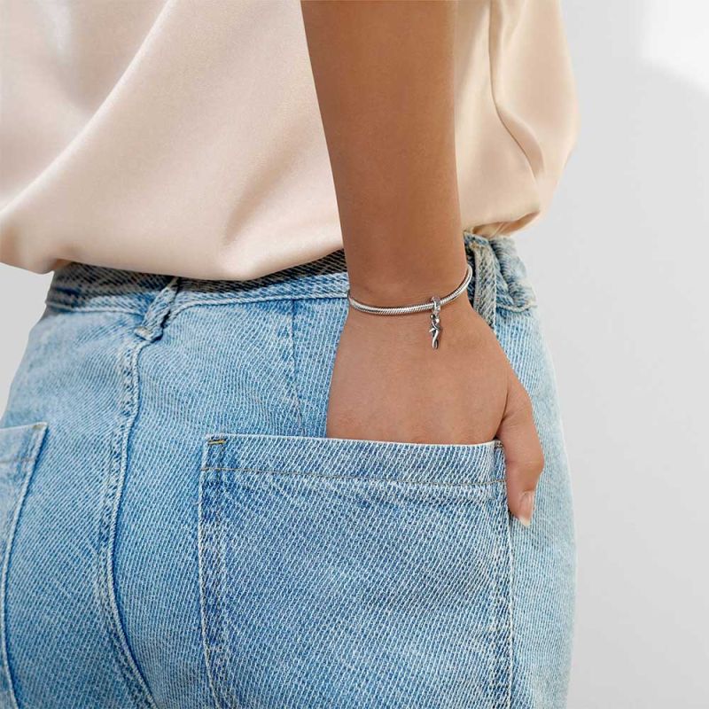 Lover Embraces Pendant