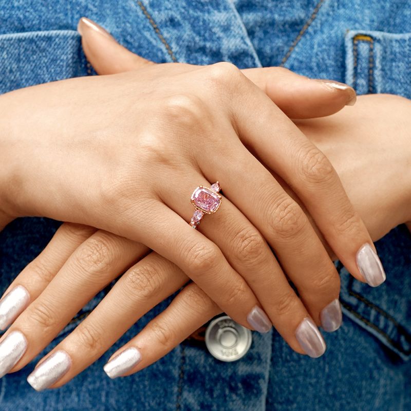 Square-cut Promise Ring