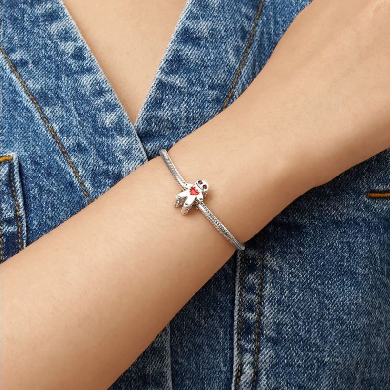 Cursed Gingerbread Man Charm