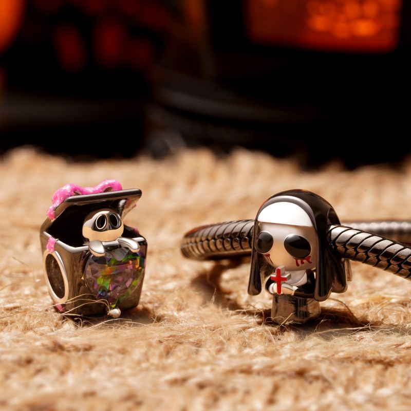 Ghost Gift Box Charm