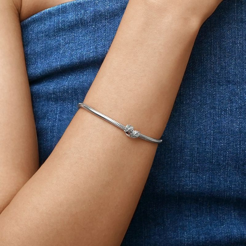 Leaf Textured Charm