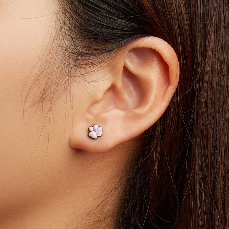 Cat Paw Stud Earrings