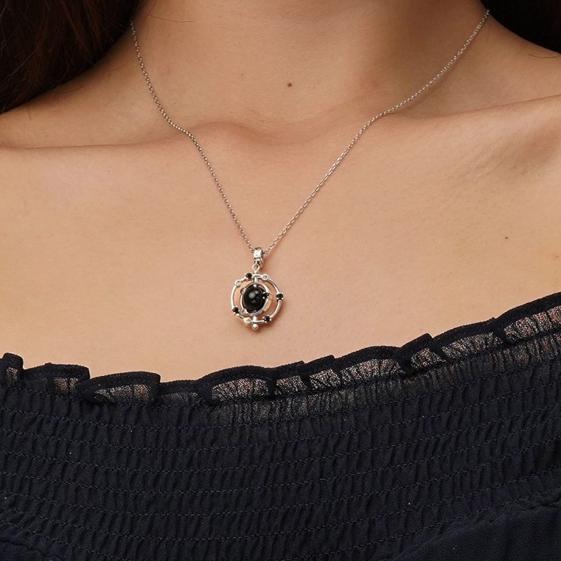 Rotatable Black Onyx Pendant