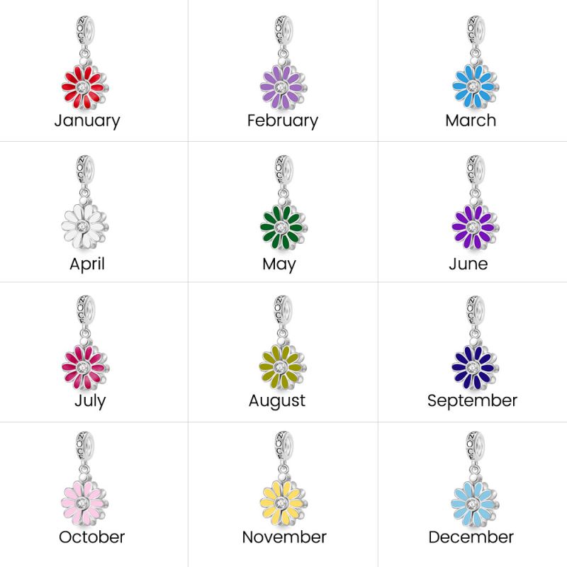 Engravable Daisy Pendant