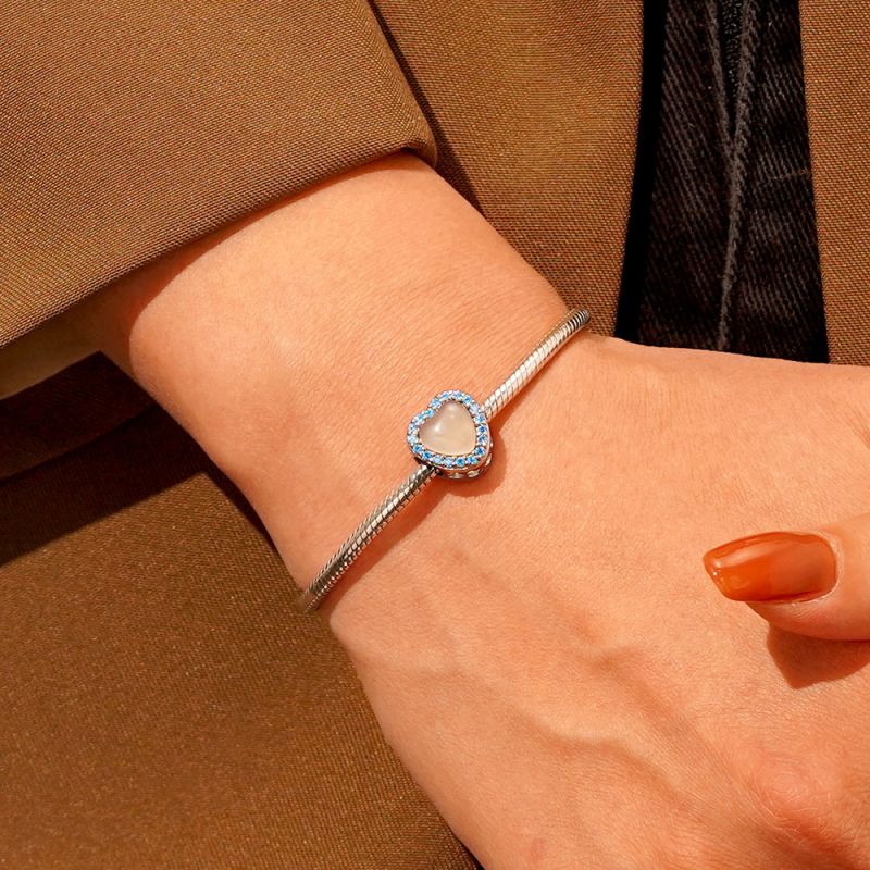 Heart Color-changing Charm