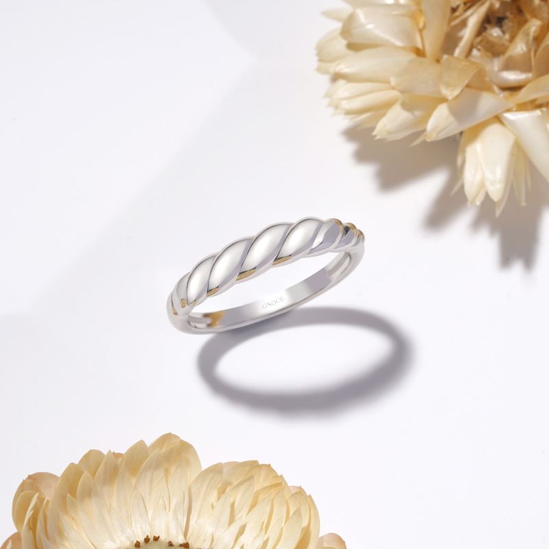 Croissant Dome Ring