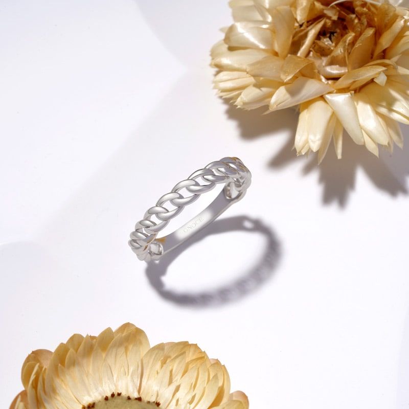 Iconic Twisted Ring