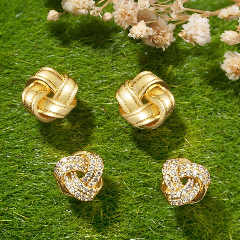 Love Knot Studs Earrings