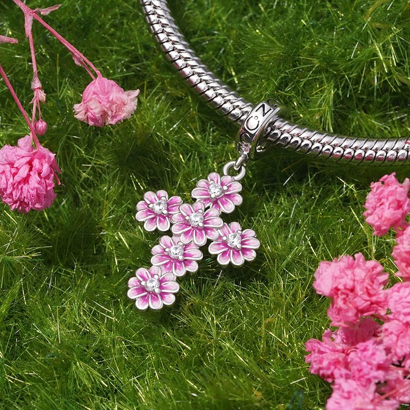 Daisy Cross Pendant