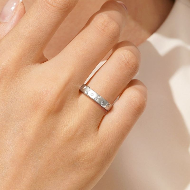 Shine Star Band Ring