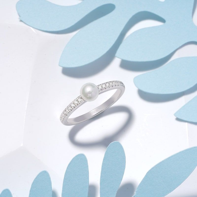 Pearl Solitaire Ring