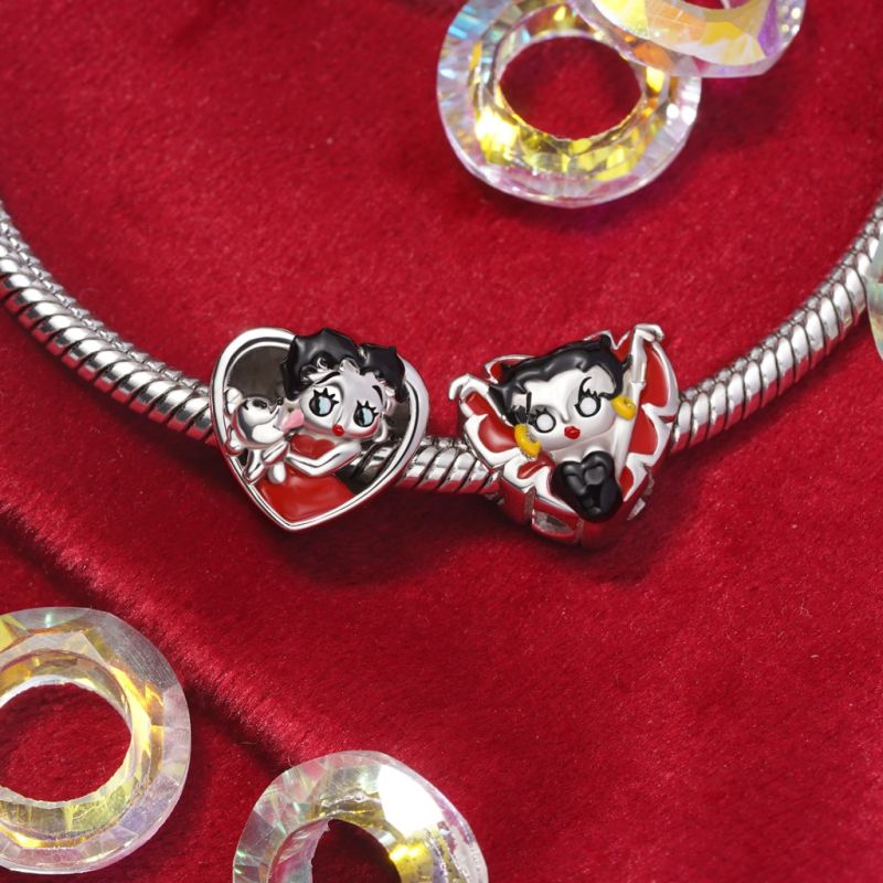 ZOMBIE LOVE Betty Boop Heart Charm