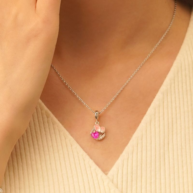 Tulips Engravable Heart Charm
