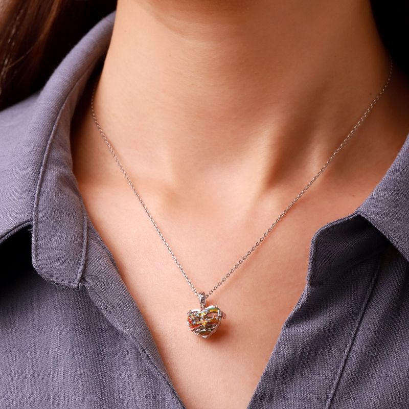 Heart Wireless LED Glow Jupiter Pendant