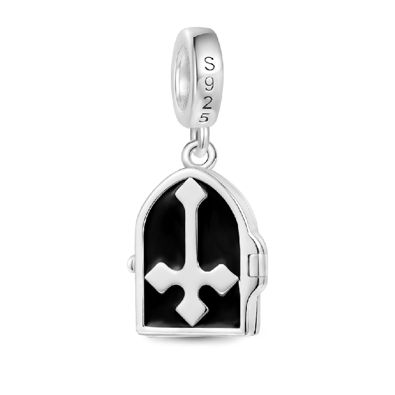 Ghost Boo Spooky Window Pendant