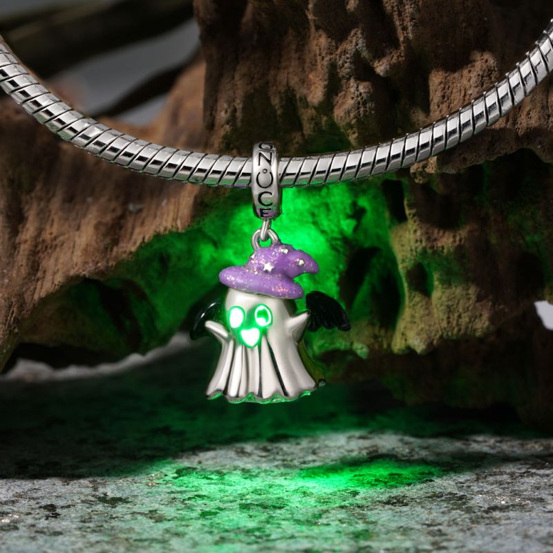 Halloween Ghost Light-up Pendant