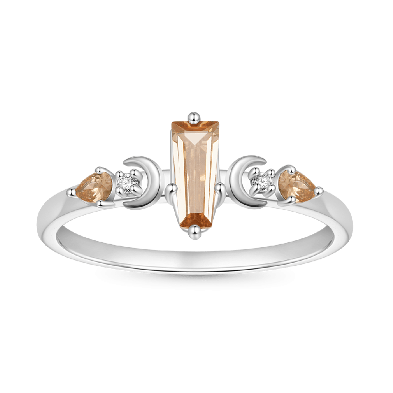 Trapezoidal-cut Citrine Womens Ring
