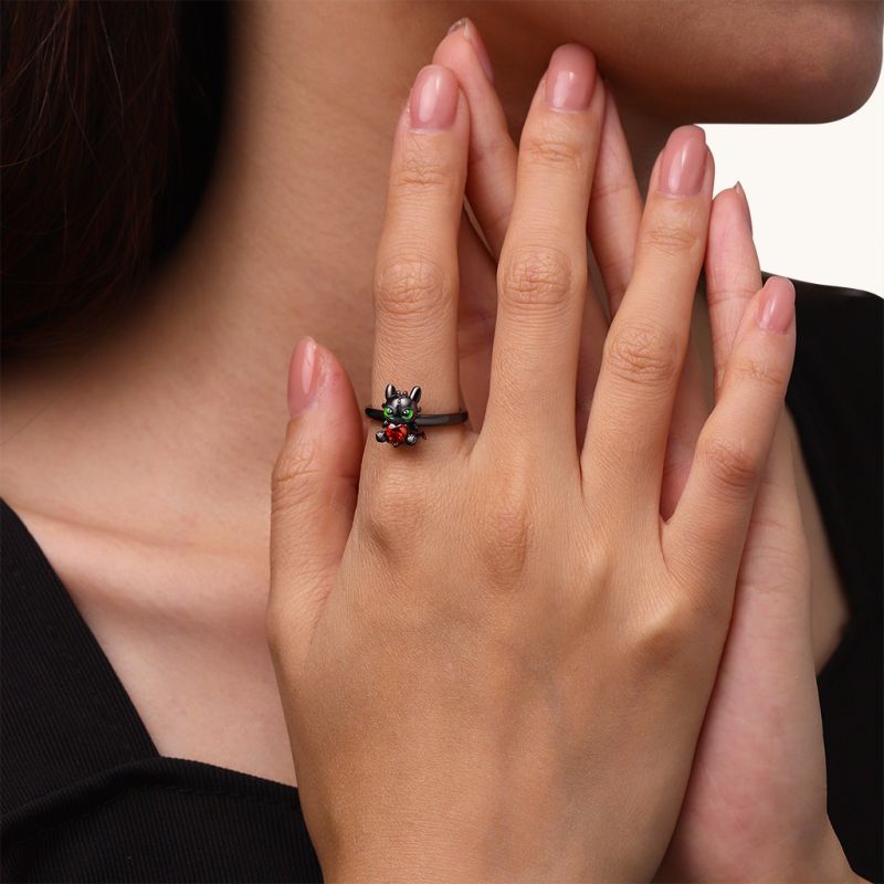 Toothless Embraces Heart Ring