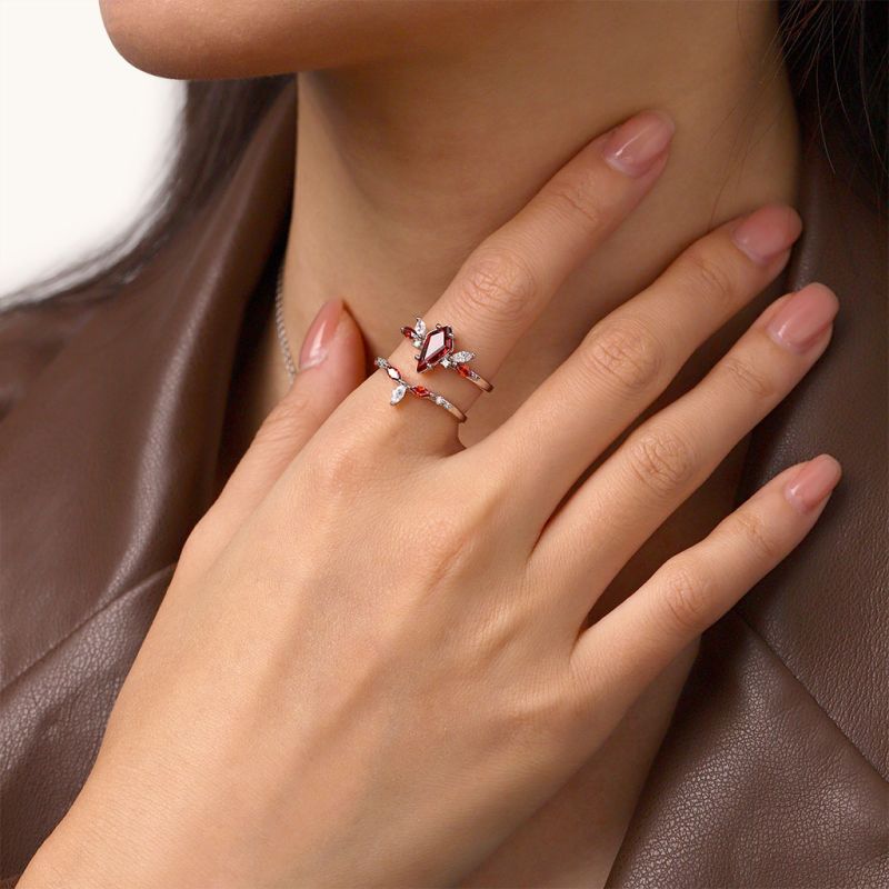 Red Garnet Kite Rings