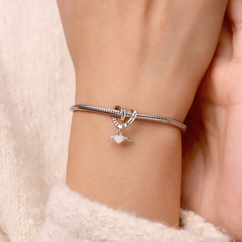 Engravable I love you MoM Heart Charm
