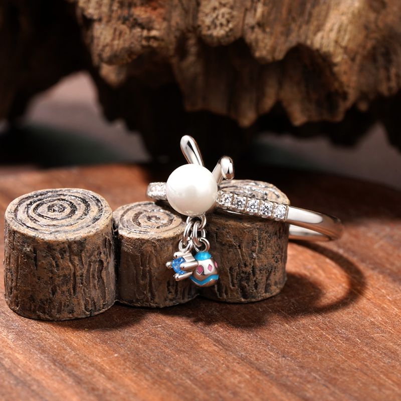 Easter Pearl Bunny Ear Ring