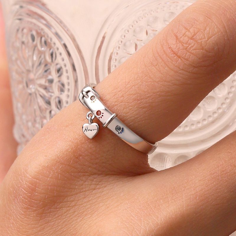 Collar Paw Print Band Ring