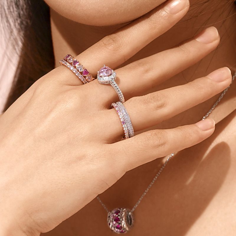 Amethyst Petit Signature Pavé Band