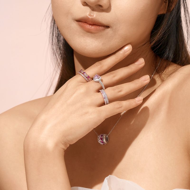 Amethyst Petit Signature Pavé Band