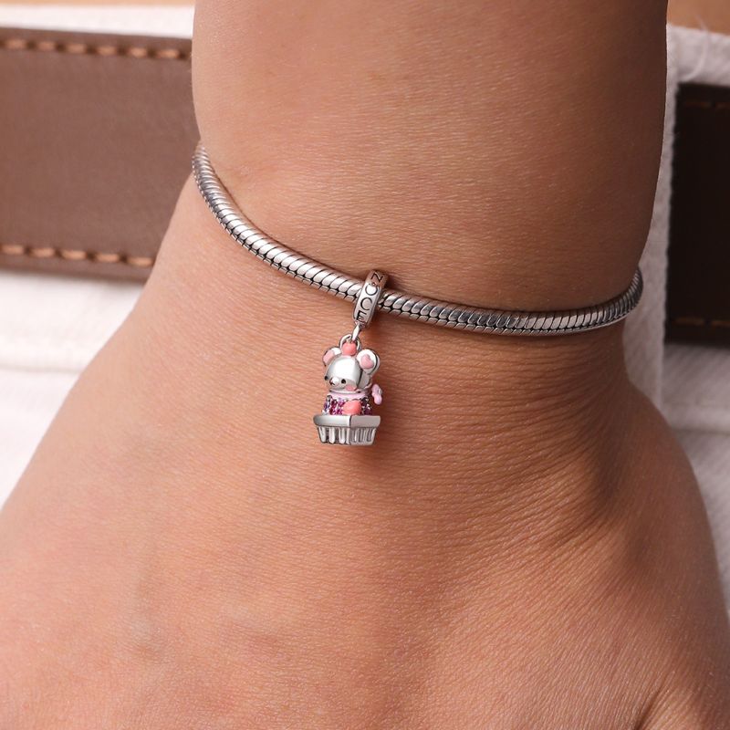 Berry Mouse Pendant