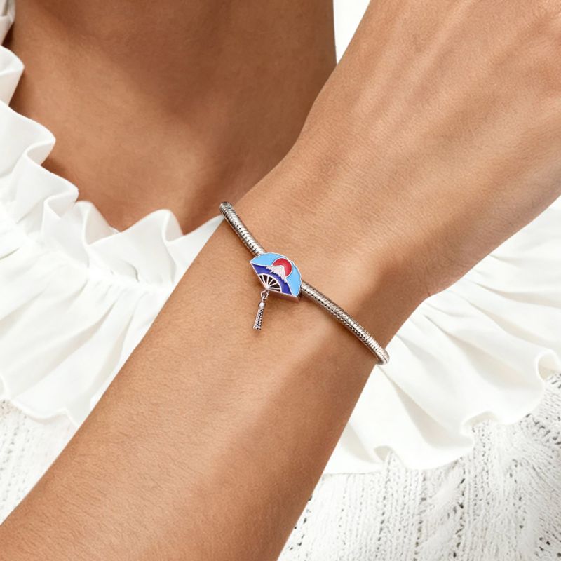 Mount Fuji Fan Charm