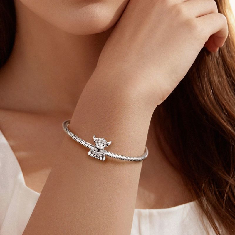 Highland Cow with Four Babies Charm