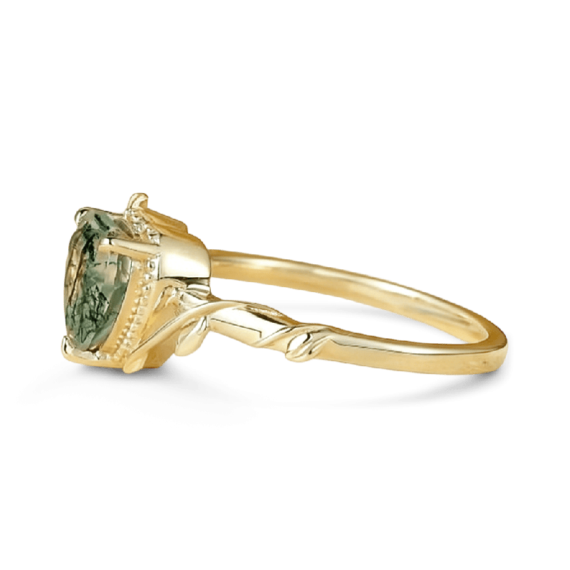 Agate Heart-cut Promise Ring