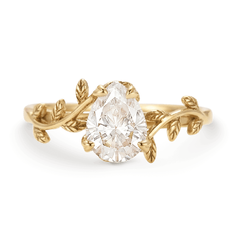 Pear-cut Engagement Ring