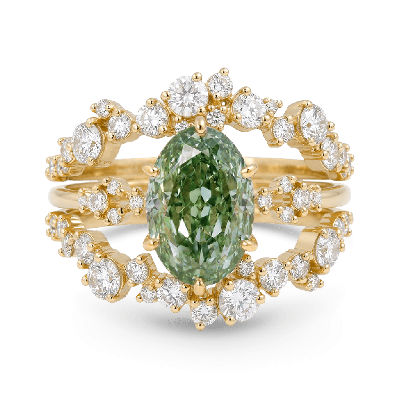 Starlight Oval-Cut Ring Set