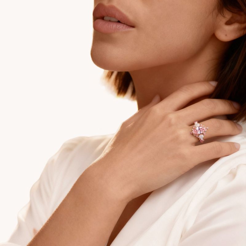 Leaf Marquise-Cut Ring