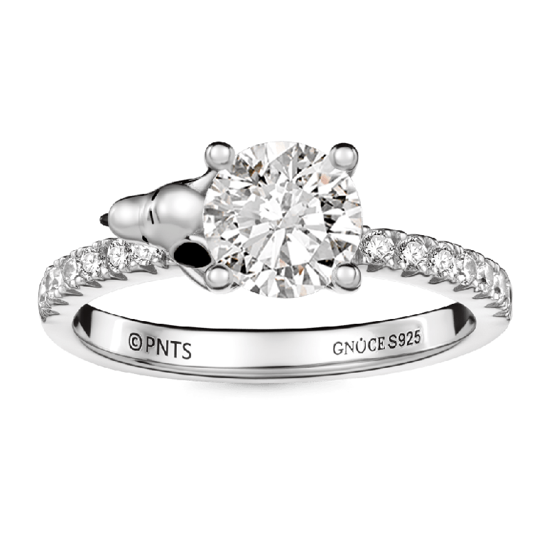 Snoopy Carrying Moissanite Ring