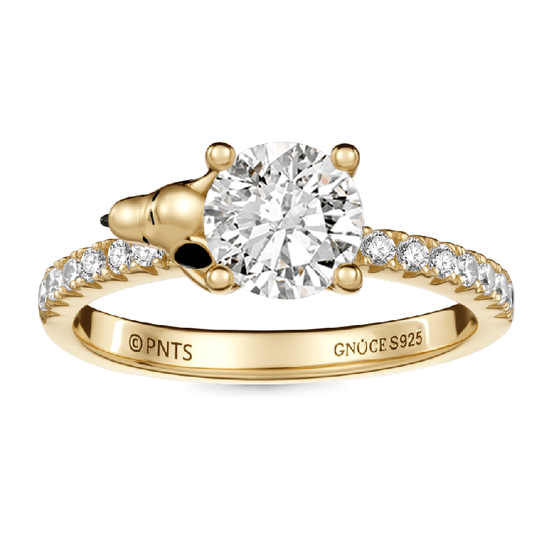 Snoopy Carrying Moissanite Ring