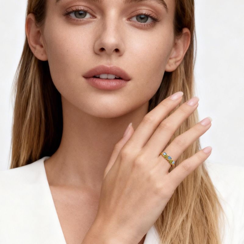 Wave Triangle-Cut Ring