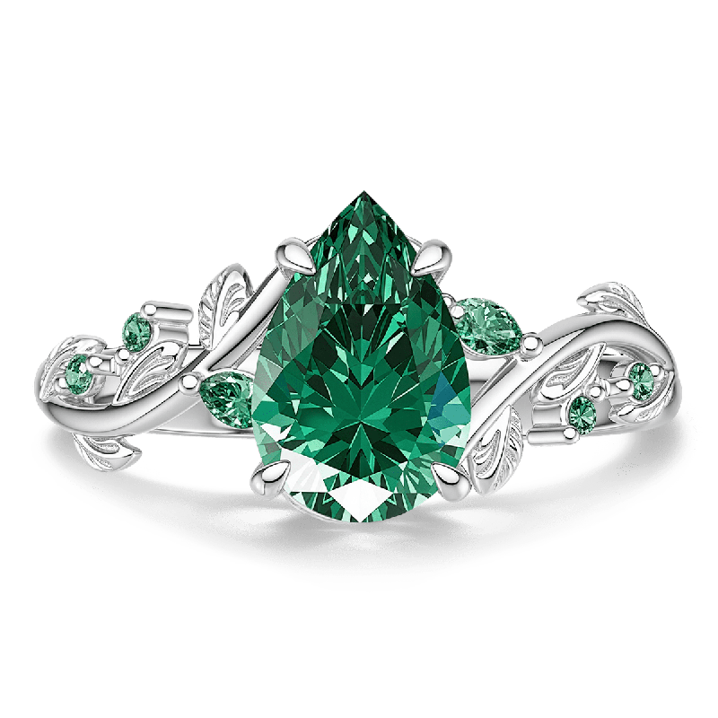 Pear-Cut Engagement Ring