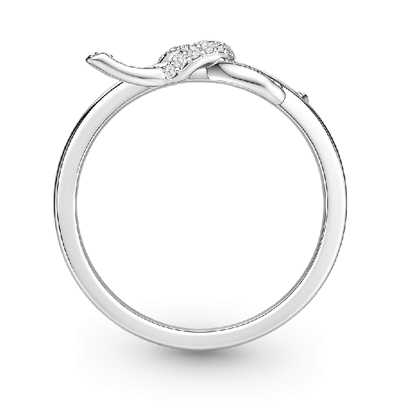 Sparkling Heart Knot Ring