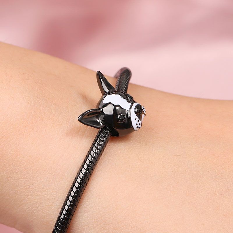 Bulldog Charm