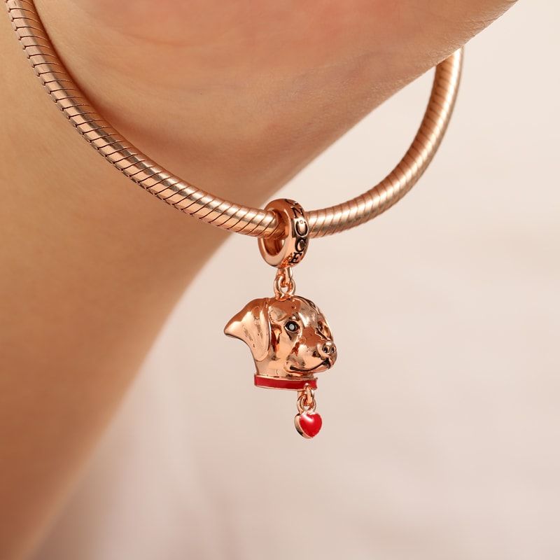 Labrador Pendant