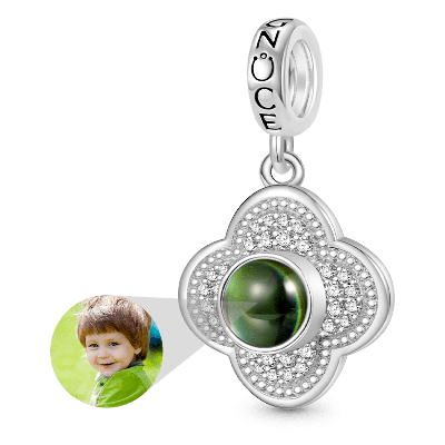 Projection Four Leaf Clover Pendant