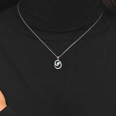 Heart of the Ocean Round Necklace