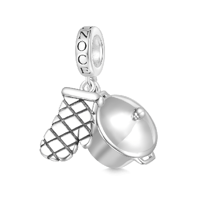 Kitchenware Gloves & Pot Pendant